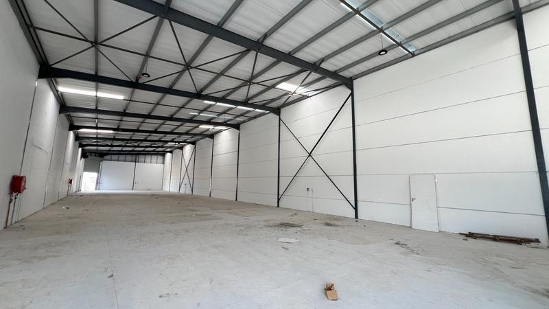 To Let commercial Property for Rent in Killarney Gardens Western Cape